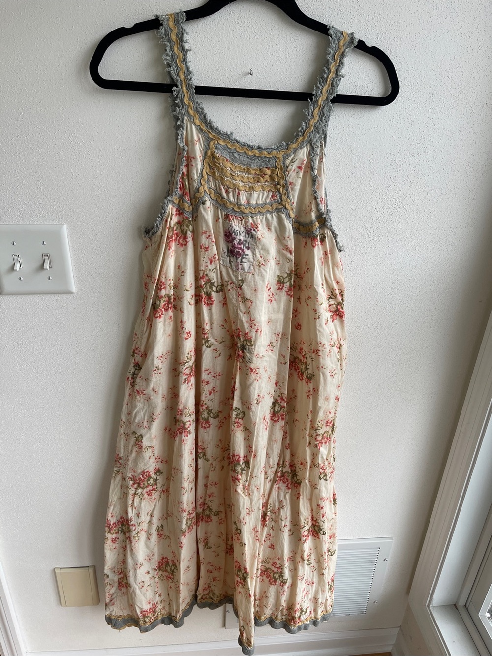 Magnolia Pearl Cream Midi Dress with Pink Floral and Gray Trim - Picture 4 of 5